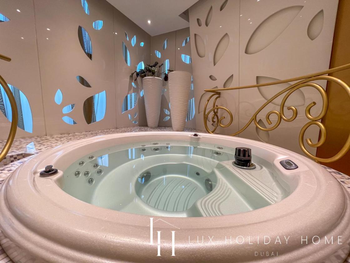 Lux - Lavish Suite With Full Palm Jumeirah View 1 ドバイ エクステリア 写真