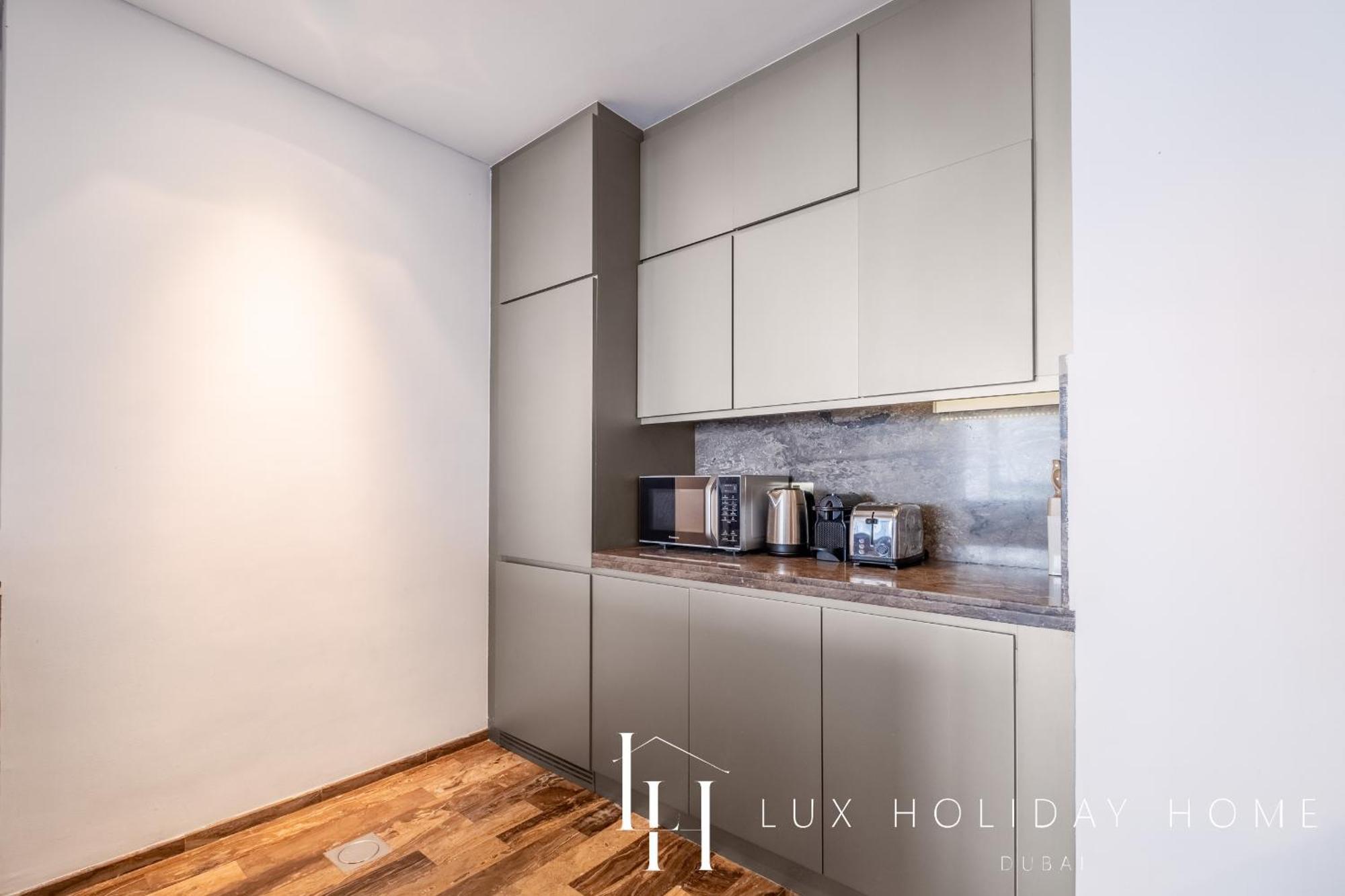 Lux - Lavish Suite With Full Palm Jumeirah View 1 ドバイ エクステリア 写真